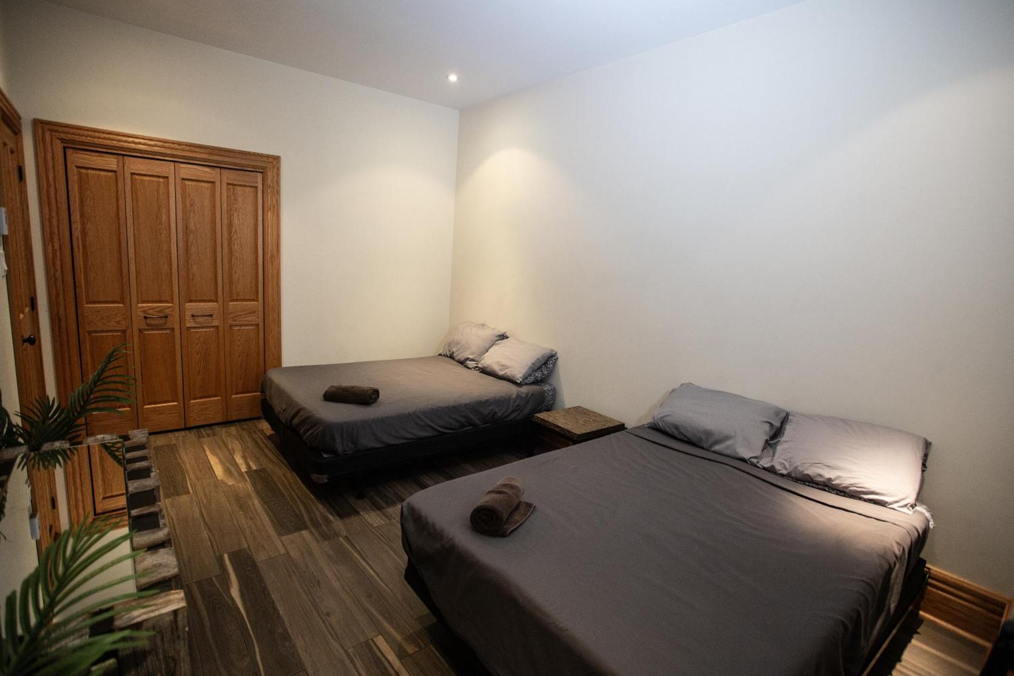 Spacious Downtown Montreal Apartment, 4Br-2Ba,Free Wifi מראה חיצוני תמונה